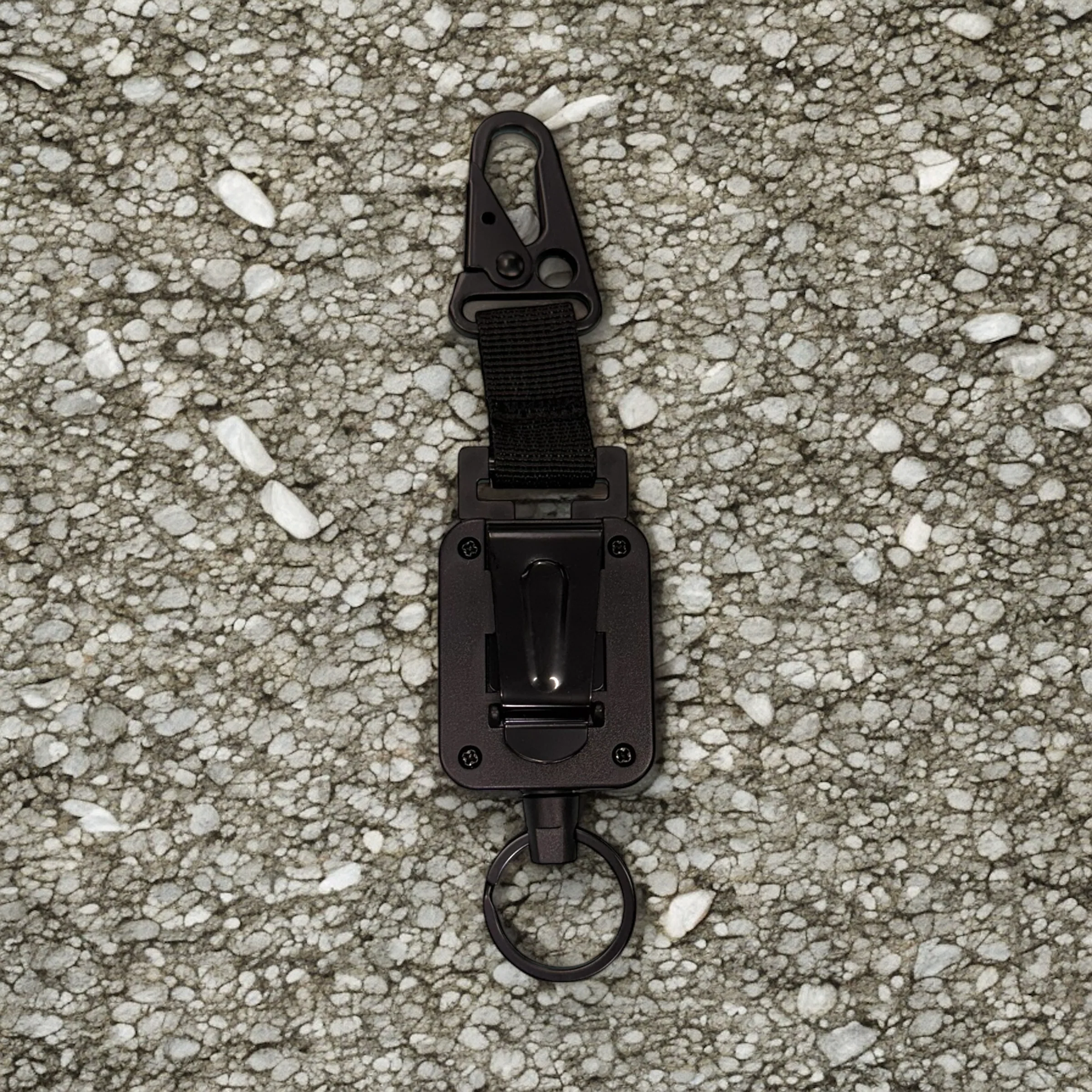 ONE SHEAR®️ tactical retention leash with belt clip and steel braided line - Image 5